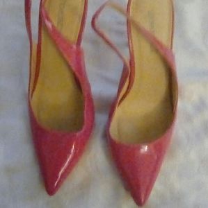 Shoedazzle hot pink heels